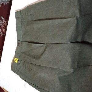 Van Hausen size 8 women's dress pants